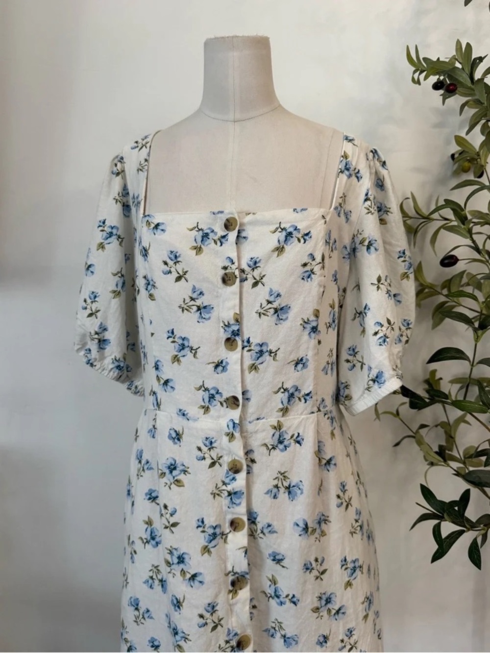 Old Navy Blue Floral Linen Blend Mini Dress XL Cottagecore Puff Sleeve Dress - Picture 3 of 6
